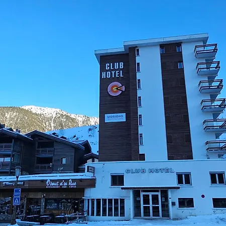 1650 - Flat 7s05 Apartment Courchevel